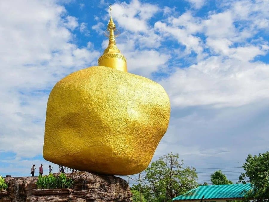 Золотой камень, Мьянма